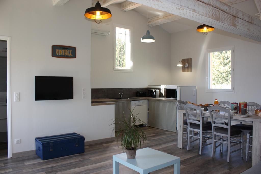 La Boheme Villa เซญองส์ ภายนอก รูปภาพ